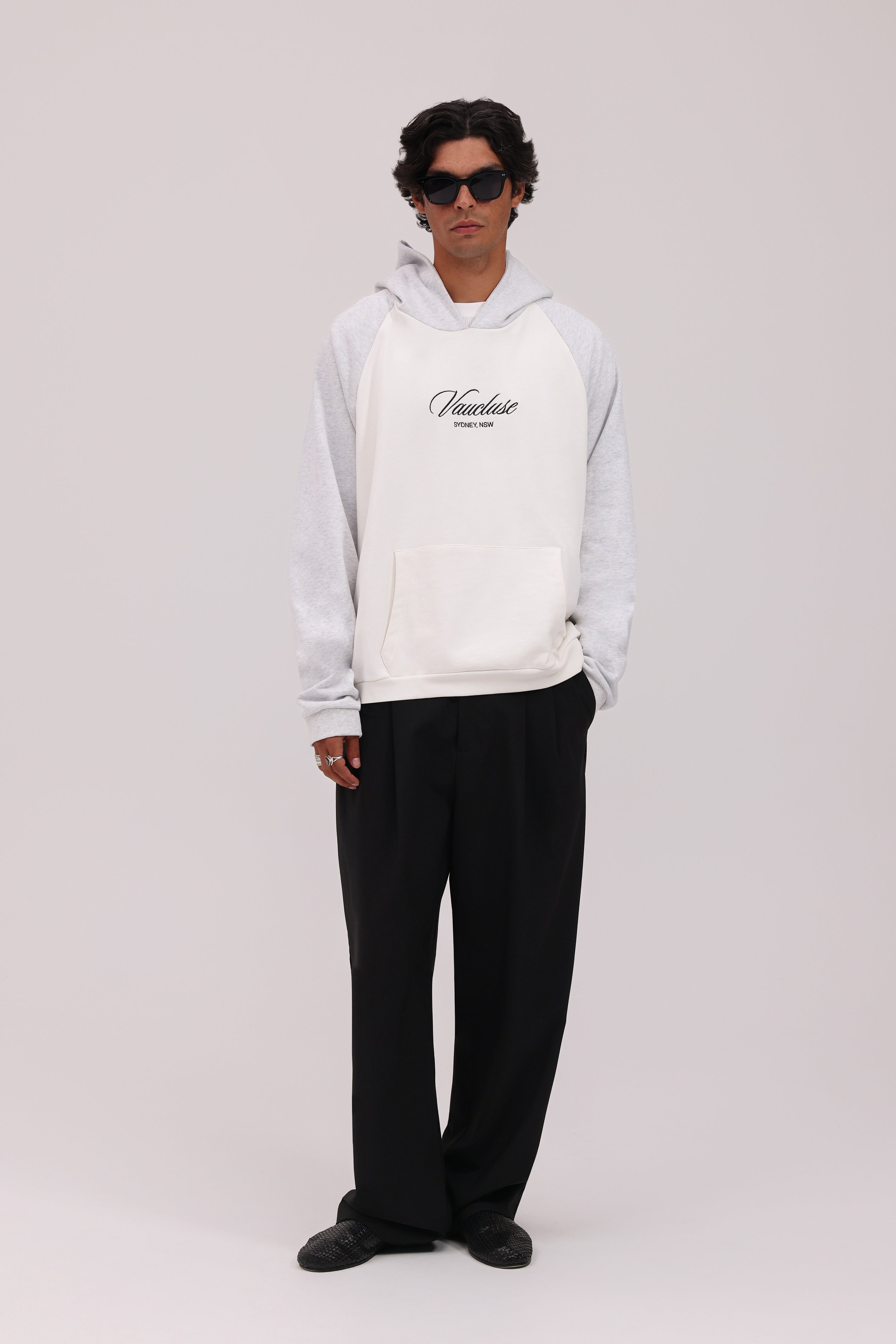Sydney Heritage Raglan Hoodie - Off White/Grey
